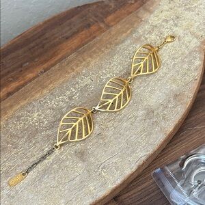 Foxy Gold Leaf Bracelet